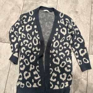Chic Leopard Pattern Open Cardigan